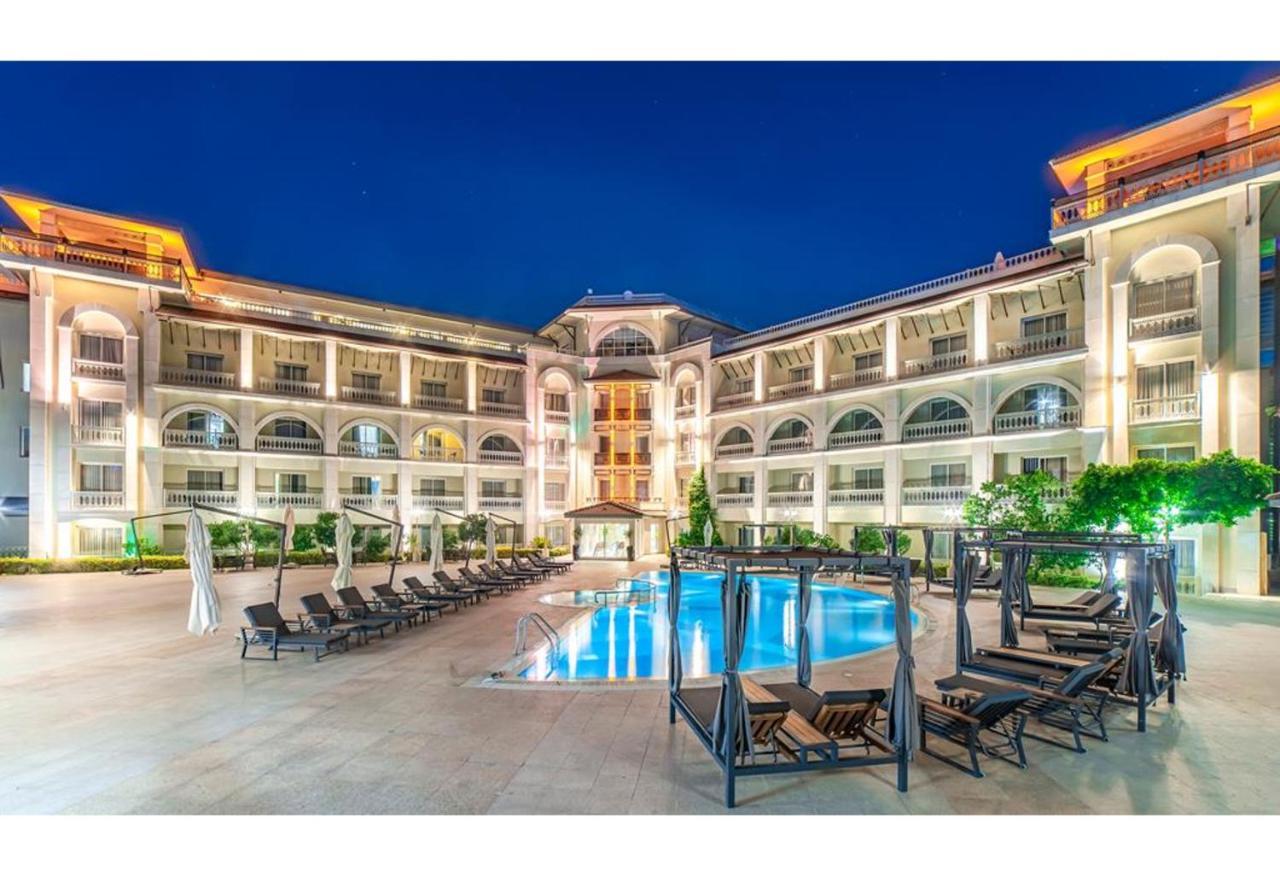 Savoy Hotel Spa & Casino Kyrenia  Exteriér fotografie Sheraton Baku