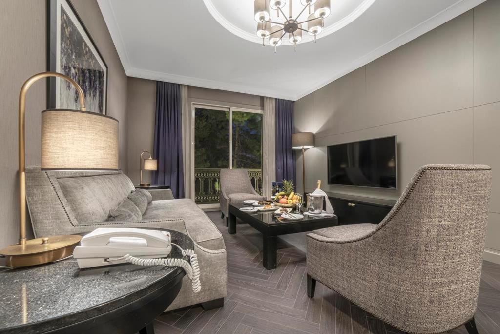 Savoy Hotel Spa & Casino Kyrenia  Exteriér fotografie Suite