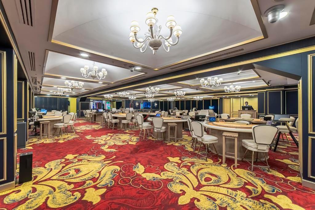 Savoy Hotel Spa & Casino Kyrenia  Exteriér fotografie Casino